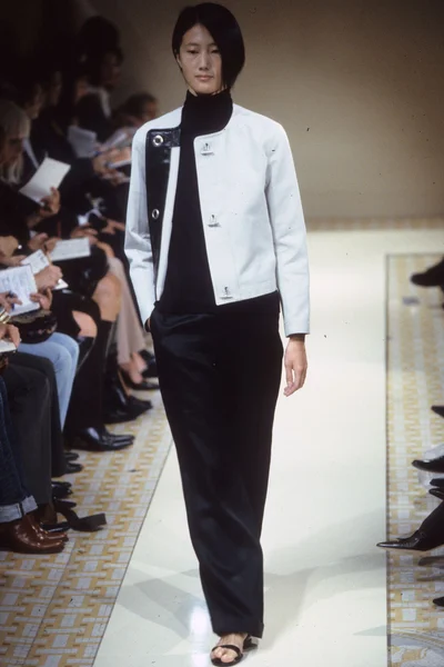 Look 9